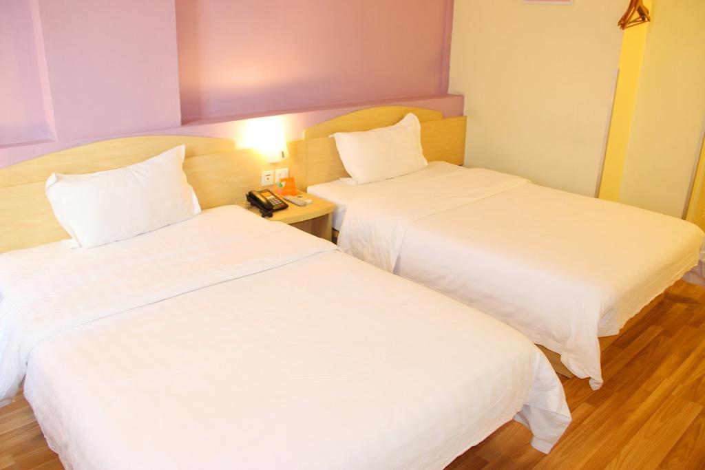 7Days Inn Heyuan Cultrual Palace Renren Le Luaran gambar