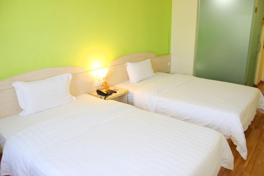 7Days Inn Heyuan Cultrual Palace Renren Le Luaran gambar