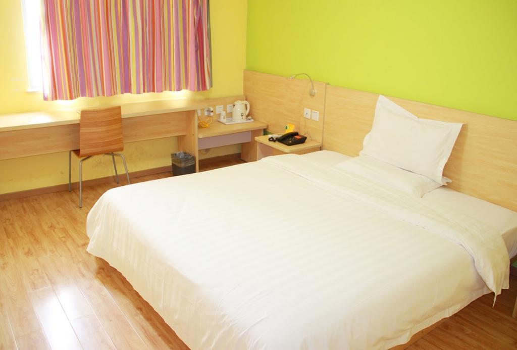 7Days Inn Heyuan Cultrual Palace Renren Le Luaran gambar