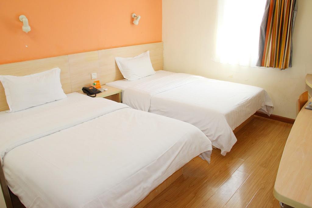 7Days Inn Heyuan Cultrual Palace Renren Le Luaran gambar